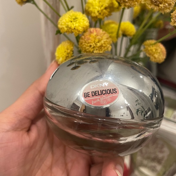 DKNY Be Delicious - 50ml Perfume 100% ORIGINAL - Picture 3 of 6